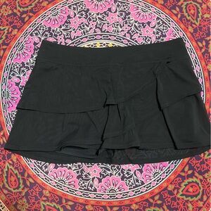Coco Reef Black Illusions OverLayered Swim Skort size XL